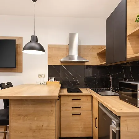 Imperial Residences West Appartamento *