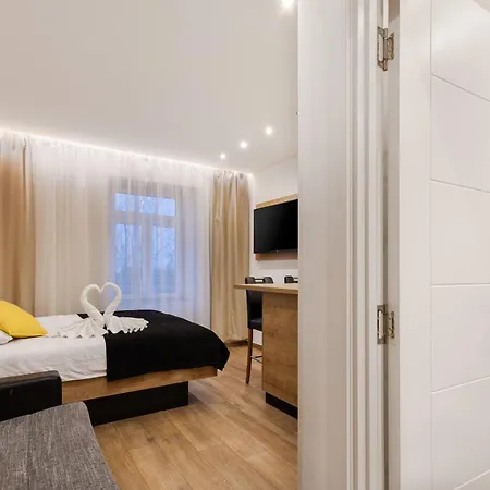 Imperial Residences West *