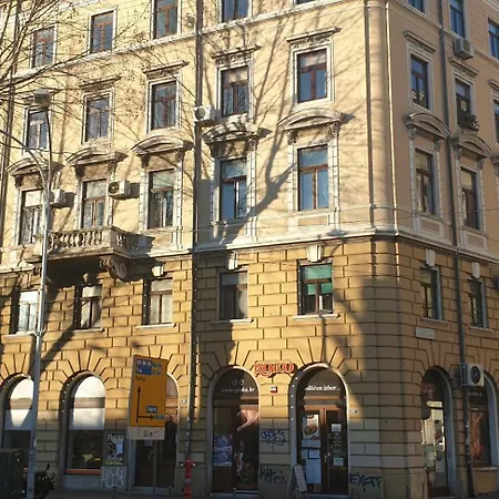 Appartamento Imperial Residences West *