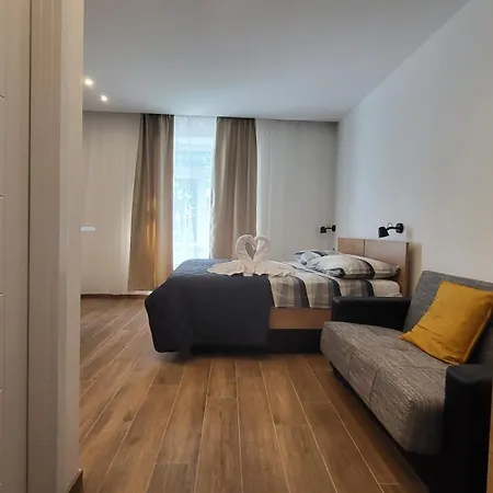 Imperial Residences West *