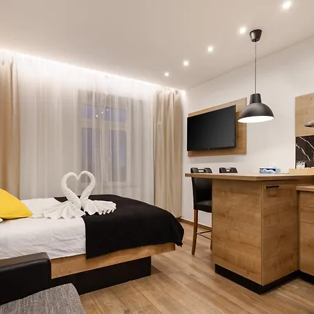 Imperial Residences West Апартаменты Риека