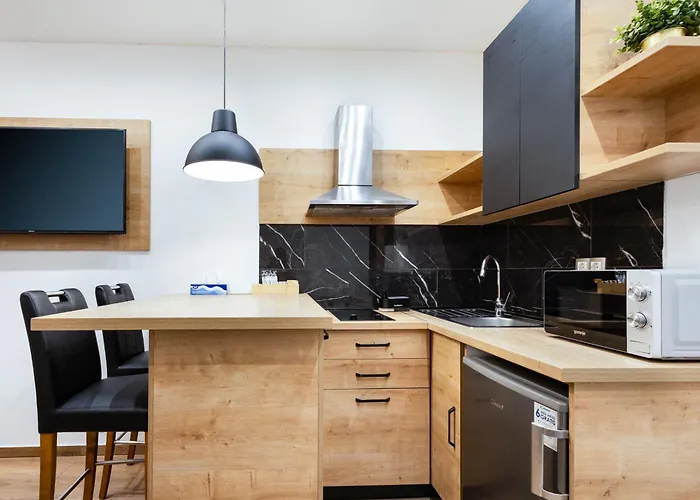 Imperial Residences West *